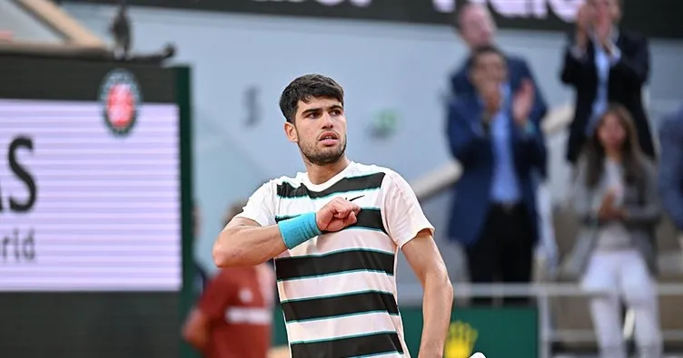 Fransa Açık’ta şampiyon Carlos Alcaraz! Tarihe geçen final...