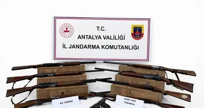 Jandarma'dan ruhsatsız silah operasyonu #antalya