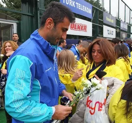 Fenerbahçe antrenmanını kadınlar da izledi