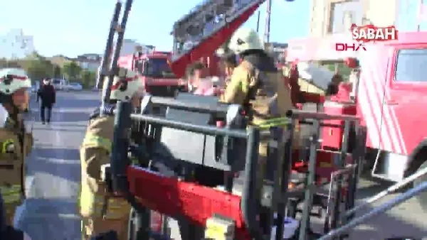 Istanbul Pendik Te 4 Katli Binadaki Yangindan 3 U Cocuk 6 Kisinin Kurtarilma Ani Kamerada Video Videosunu Izle Son Dakika Haberleri