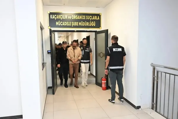 kocaeli-daltonlar-operasyonunda-7-tutuklama-1789724132827.jpg