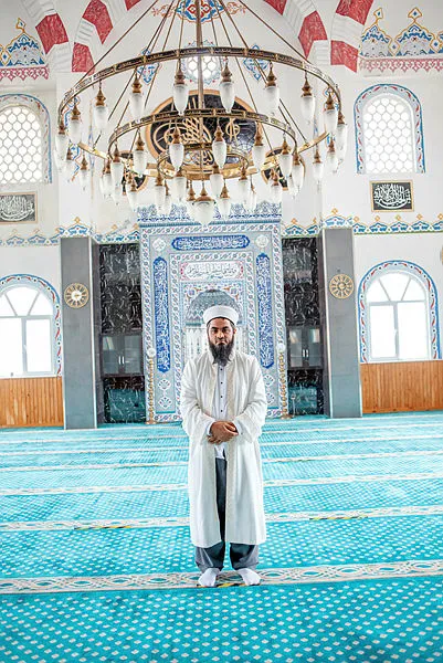 ilk-derste-cocuklara-omer-halisdemiri-anlatiyorum-1625714303824.jpg İmam Orhan Gazi: İlk derste çocuklara Ömer Halisdemir’i anlatıyorum