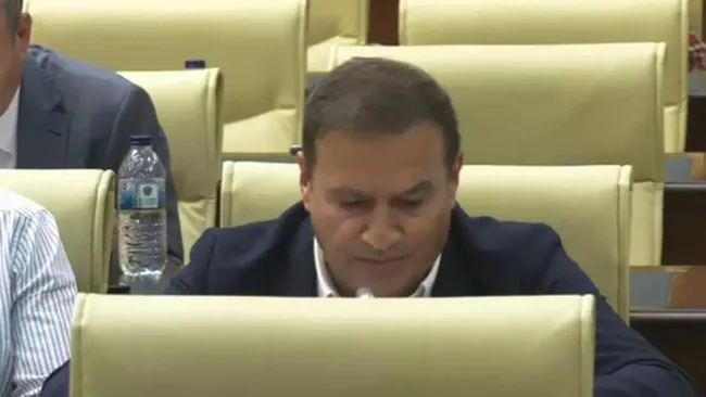 AK Parti Belediye Meclis Üyesi Osman Aydoğdu’dan Mansur Yavaş’a tepki: Bizim derdimiz bayram değil, milletin alın terinin hesabıdır
