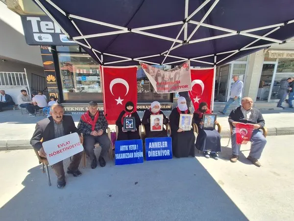 annelerin-umudu-sonmuyor-odasini-hazirladim-yeter-ki-gelsin-1747823741870.jpg
