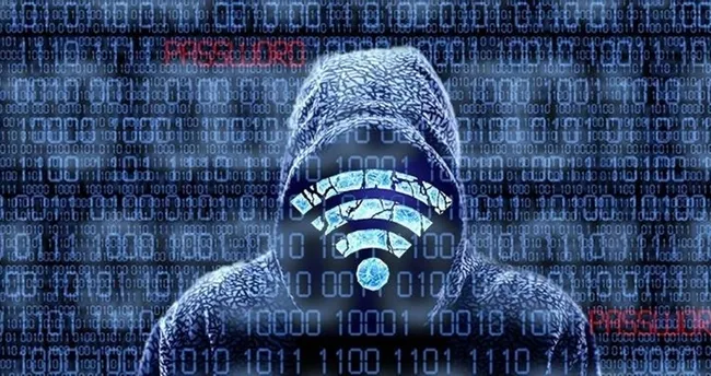Hackerler Rusya’nın başına bela oldu!