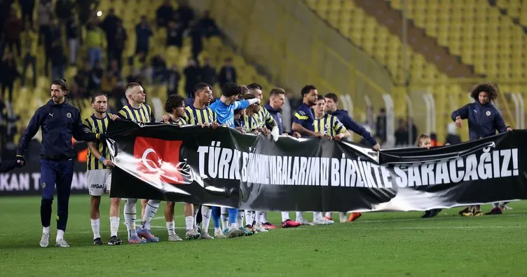 Son dakika deprem haberleri: Türk futbolunun kalbi depremzedeler için attı! Kadıköy’de birlik-beraberlik mesajı...