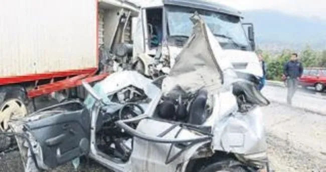 İzmir’de trafik kazası: 4 yaralı
