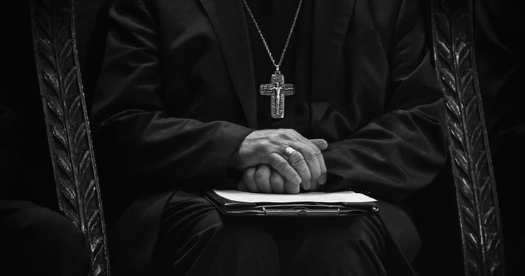 Katolik kilisesinde yine taciz skandalı! Kanadalı papaza çocuk pornosundan ceza