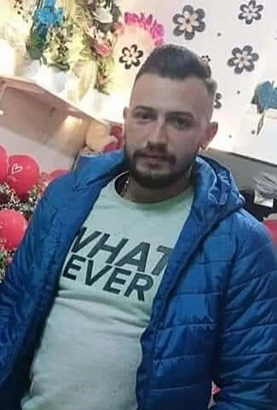 balkondan-dusup-agir-yaralanmisti-bacaklarimdan-tutup-atti-1790693341010.jpeg