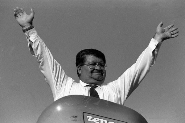 Rengarenk Cumhurbaşkanı’nın öyküsü: Turgut Özal