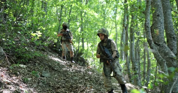 Gümüşhane’de, PKK’lı teröristlerin deposu bulundu