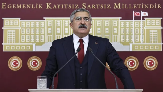 ak-parti-genel-baskan-yardimcisi-huseyin-yayman-gazi-meclisin-onunde-provokatif-soylemlere-yer-verilmesi-kabul-1779651989766.jpg AK Parti Genel Başkan Yardımcısı Hüseyin Yayman: Bu tür provokatif söylemler asla kabul edilemez