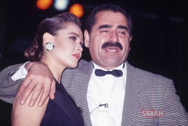 Hülya Avşar’ın programında İbrahim Tatlıses’ten Derya Tuna açıklaması: Peşinden çok koşmuştum!