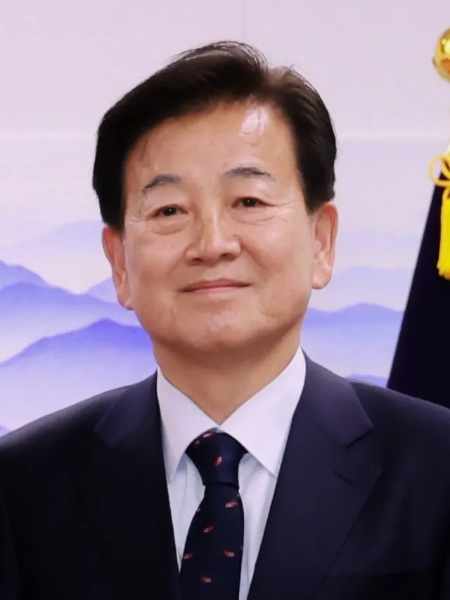 Güney Kore Birleşme Bakanı’ndan olası Trump-Kim görüşmesine ilişkin açıklama!