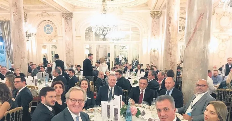 AYD yabancı devleri ağırladı