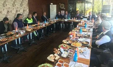 Emniyet Müdürü Demir, kafe işletmecileriyle buluştu #denizli Emniyet Müdürü Demir, kafe işletmecileriyle buluştu #denizli