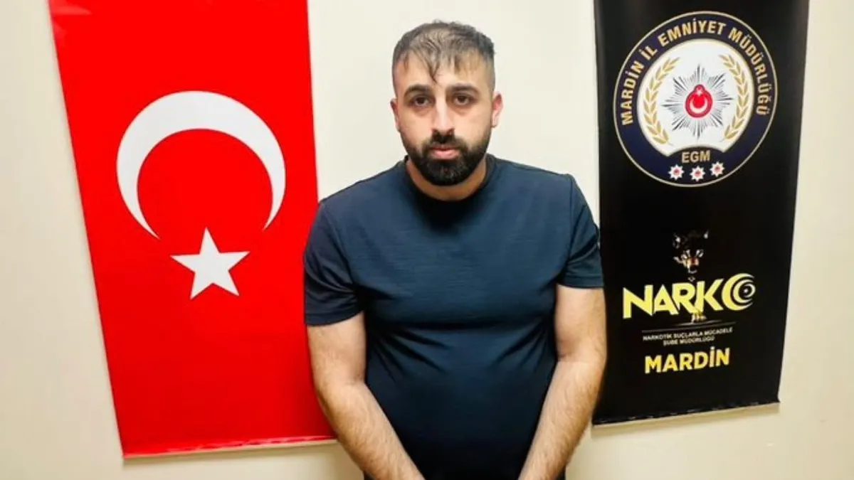 MİT’ten “Kırmızı Bülten” avı: 1 haftada 4 uluslararası uyuşturucu şüphelisi yakalandı haber görseli