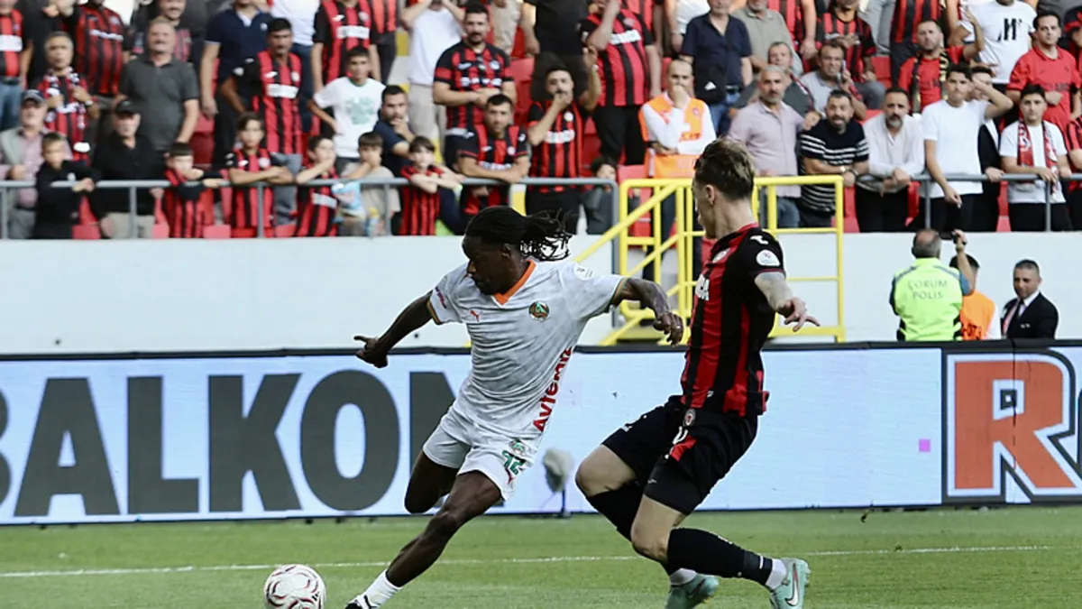 Alanyaspor, Çorum FK'yi 2 golle geçti!