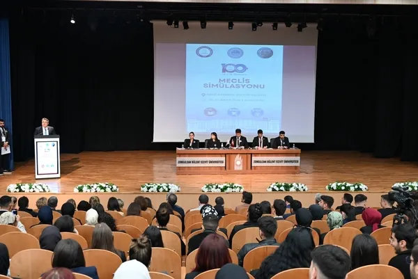 zbeude-ilk-kez-meclis-simulasyonu-etkinligi-duzenlendi-1716220146105.jpg