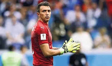 Muslera Uruguay’a veda etti!
