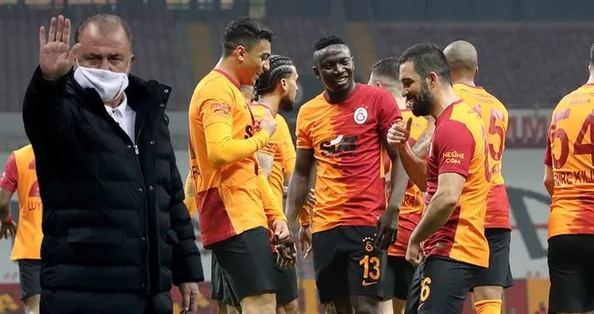 Son dakika: Galatasaray-Erzurumspor maçı sonrası Fatih Terim'e çok sert sözler!