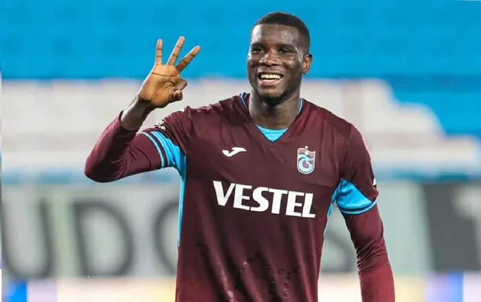 trabzonspor-onuachuyu-acikladi-1751008675911.jpeg