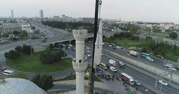 Depremde minaresiz kalan cami için İstanbul Müftülüğü harekete geçti