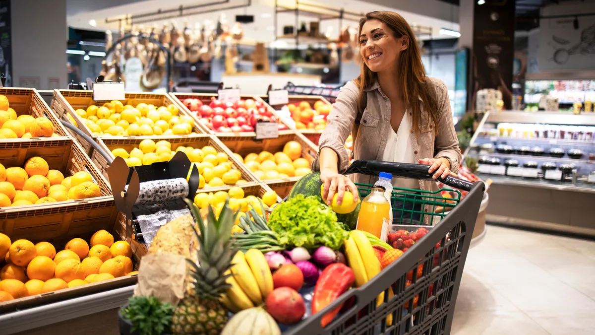 Bahçede 30 TL markette 225 TL! Zincir marketlerdeki fahiş fiyatlar ortaya döküldü