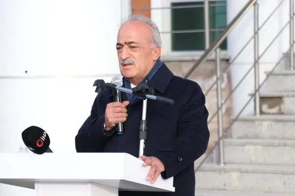 erzurumda-vefat-eden-akademisyene-huzunlu-veda-1702032714623.jpg