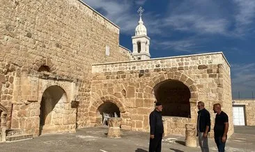 50 yıllık özlem sona erdi: Süryani papaz 50 yıl sonra doğduğu köyüne döndü #mardin