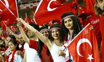 Türkiye - Arnavutluk maçı kapalı gişe!