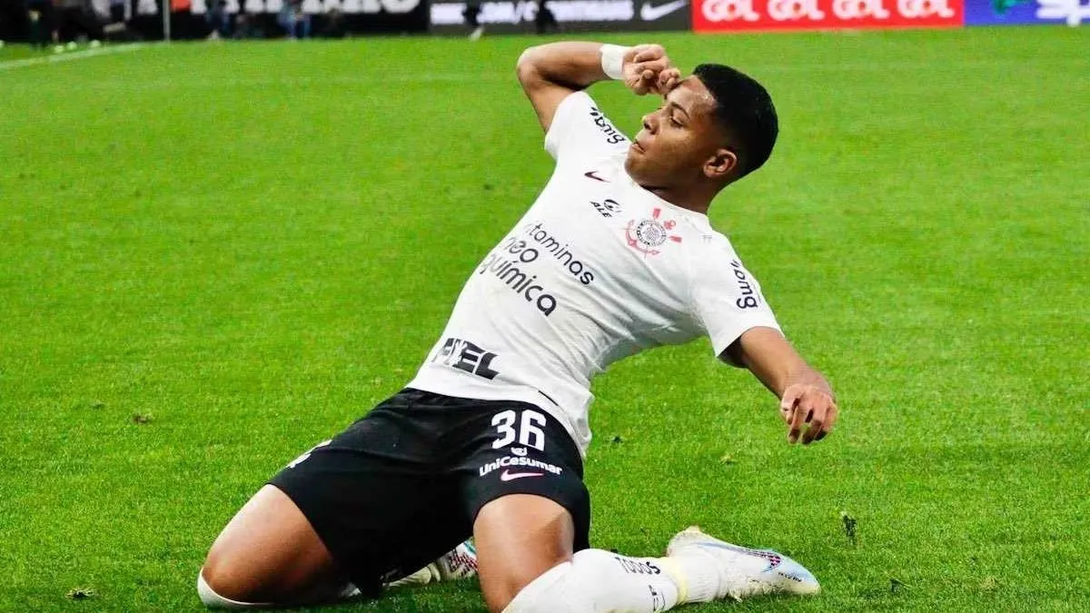 SON DAKİKA FENERBAHÇE HABERİ: Mourinho'nun özel isteği Wesley Teixeira