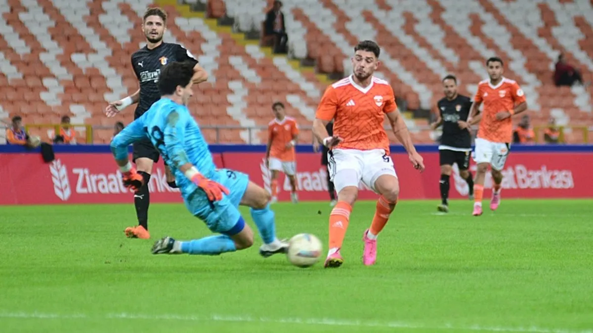 Çorluspor 1947, Adanaspor'u eledi!
