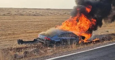 Şanlıurfa'da otomobil alev alev yandı #sanliurfa