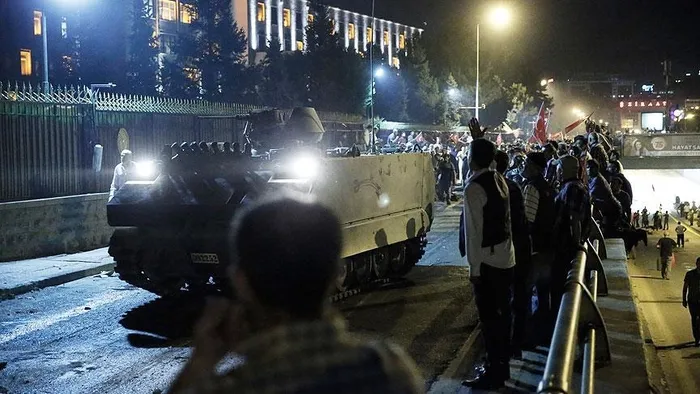 15-temmuz-gazi-ayhan-damar-o-hainlerle-oteki-dunyada-yuzlesecegim-1657682401551.jpg 15 Temmuz gazi Ayhan Damar: O hainlerle öteki dünyada yüzleşeceğim