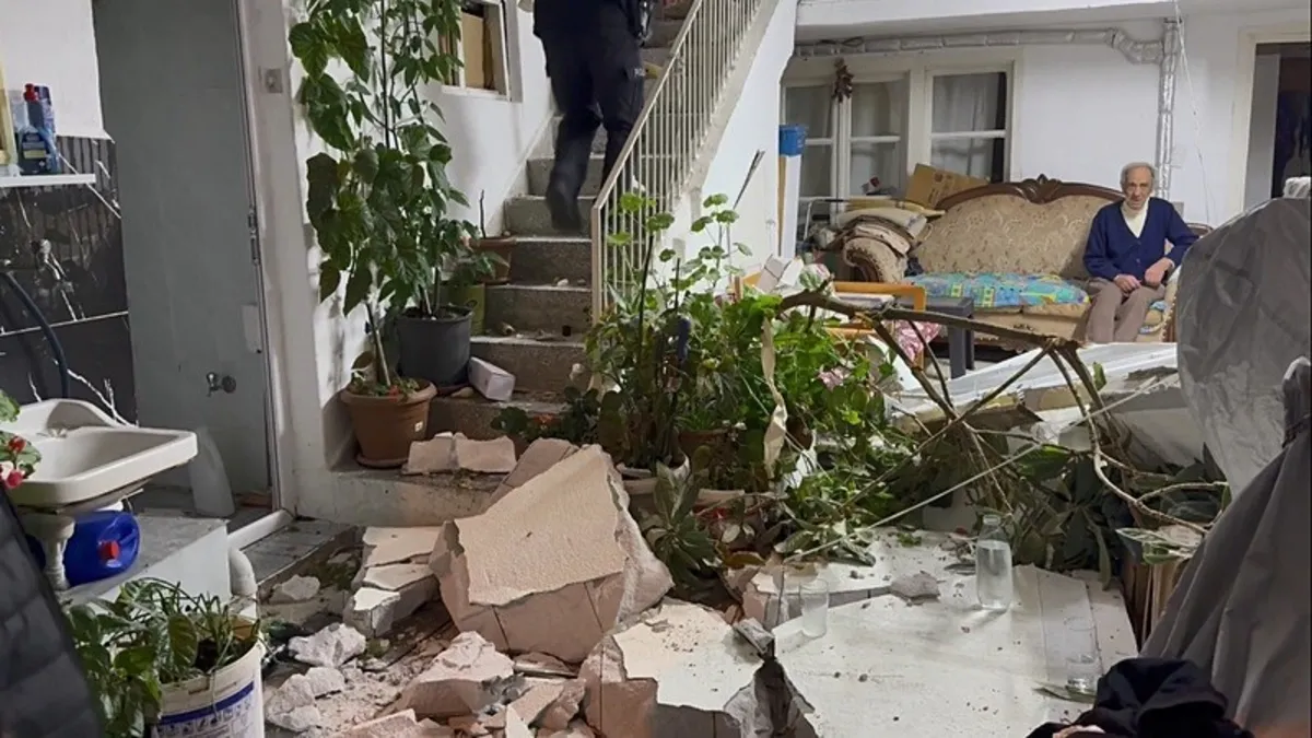 Muğla’da korkutan patlama: 3 kişi yaralandı Muğla’da korkutan patlama: 3 kişi yaralandı