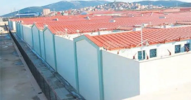 Cezaevlerinde FETÖ temizliği