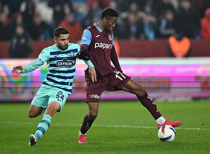 son-dakika-haberi-trabzonspor-turkiye-kupasinda-ceyrek-finalde-rizespor-veda-etti-1740598658322.jpeg