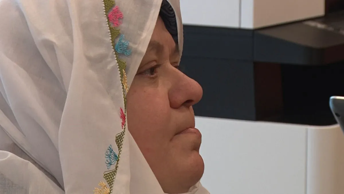 Mihalgazi Belediye Başkanı Güneş: “Benim oğlumun beni arayıp ‘anne, bunlara üzülme’ demesi, üzüyor” Mihalgazi Belediye Başkanı Güneş: “Benim oğlumun beni arayıp ‘anne, bunlara üzülme’ demesi, üzüyor”