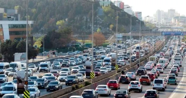 30-agustos-zafer-bayraminda-kapatilacak-yollar-aciklandi-1693235465836.jpeg