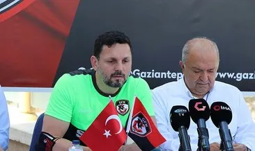 Gaziantep teknik direktör Erol Bulut’tan transfer sözleri: 5-6 transfer...