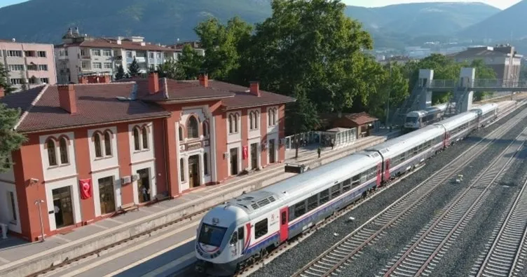 Sivas-Samsun bölgesel yolcu treni seferleri yeniden başladı