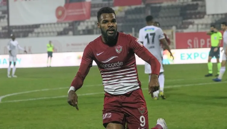 Son dakika: Hatayspor, Fenerbahçe'nin Aaron Boupendza teklifini açıkladı