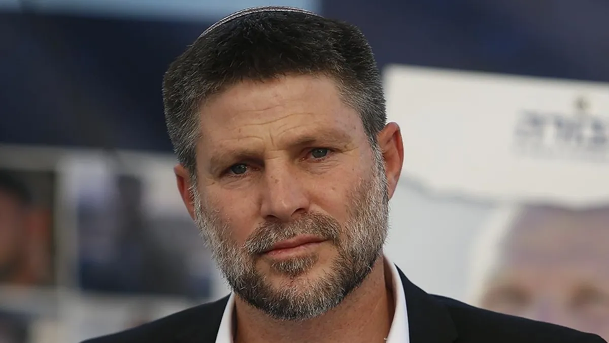 İsrail Maliye Bakanı Smotrich: “Her İHA saldırısı için Beyrut’ta 100 bina bombalanmalı” İsrail Maliye Bakanı Smotrich: “Her İHA saldırısı için Beyrut’ta 100 bina bombalanmalı”