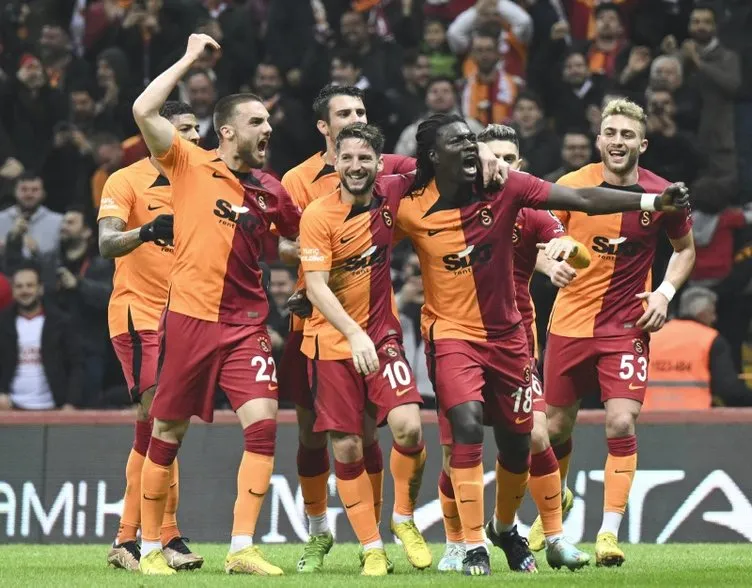 Son dakika haberi: Galatasaray’ın genç yıldızına beklenmedik teklif! Luis Campos transfer için devreye girdi...