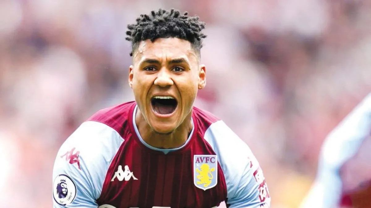 Fenerbahçe'nin Aston Villa'dan transfer etmek istediği İngiliz golcü.