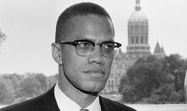 İnsanlığın ve hakikatin sesi Malcolm X