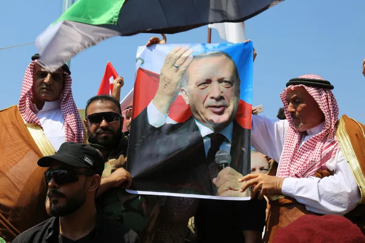 Suriye'de Türkiye'ye teşekkür yürüyüşü