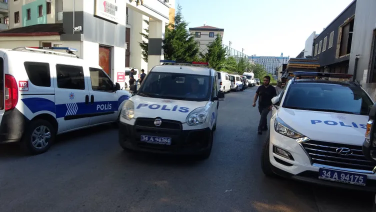 İstanbul’da sevgili vahşeti: Nazlı Duman’ın boğazını kesip intihar etti!