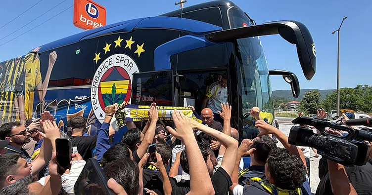 Fenerbahçe’ye Düzce’de coşkulu karşılama!